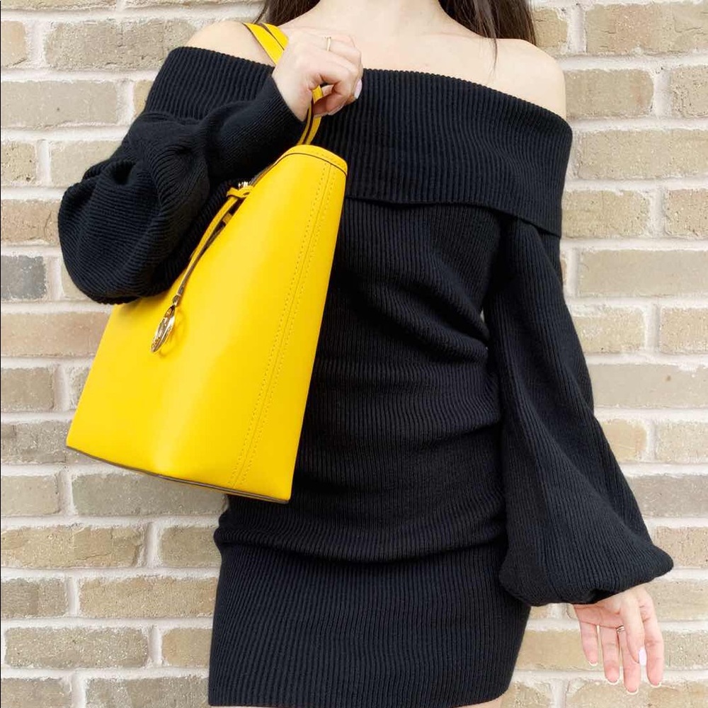 Gaby’sBags👜 Michael Kors Carryall Tote - Picture 5 of 6